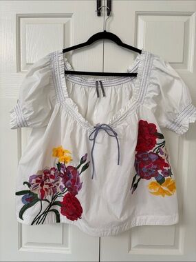 Anthropologie Embroidered White Peasant Blouse with Floral Accents